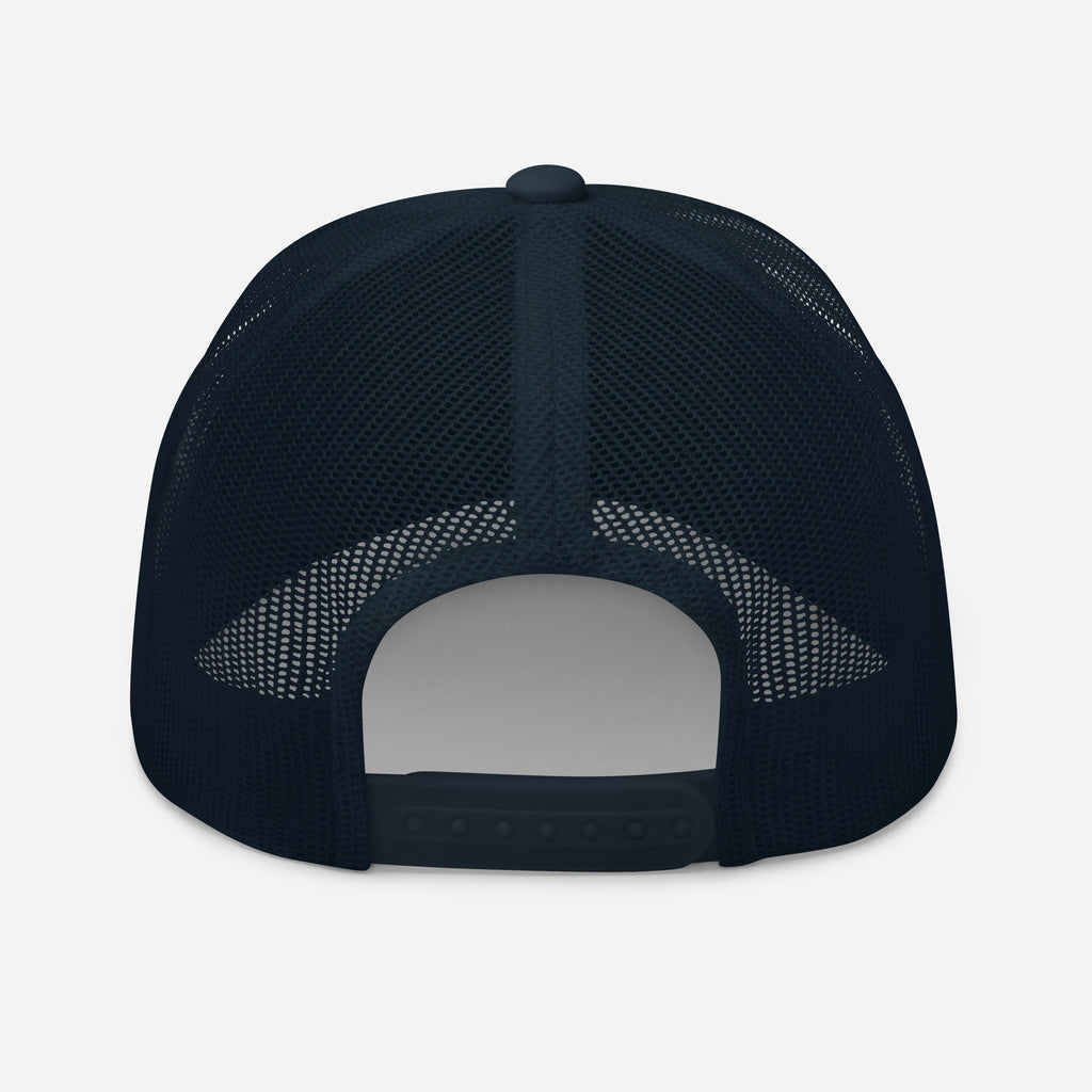 Classic Six-Panel Mesh Trucker Cap – Adjustable Fit